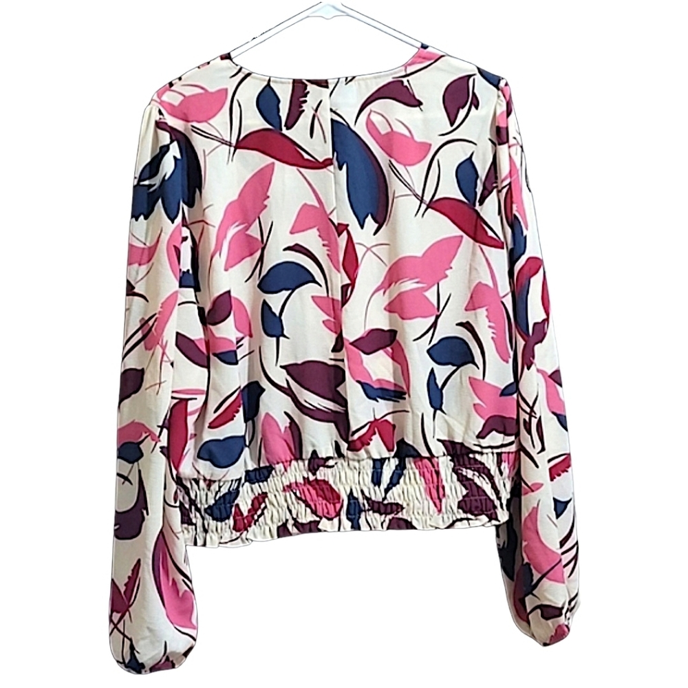 Lane Bryant Floral Print Semi Wrap Top Size 22 Long Sleeve - Picture 6 of 8